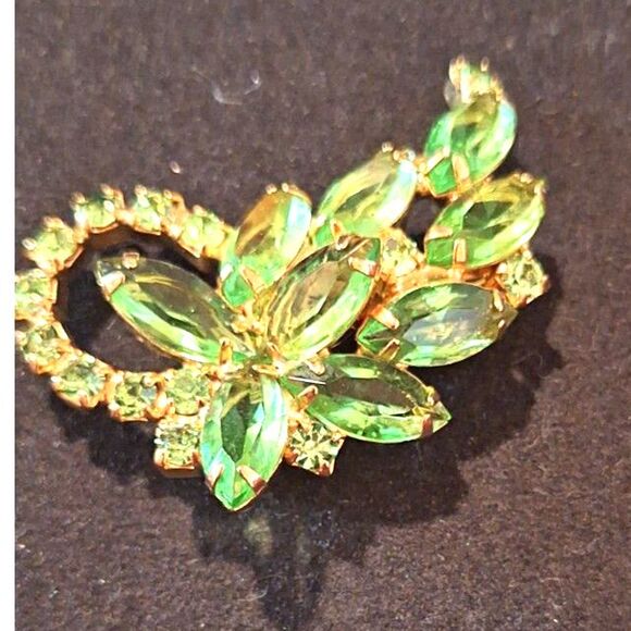 Vintage Green Rhinestone Brooch - Picture 1 of 7
